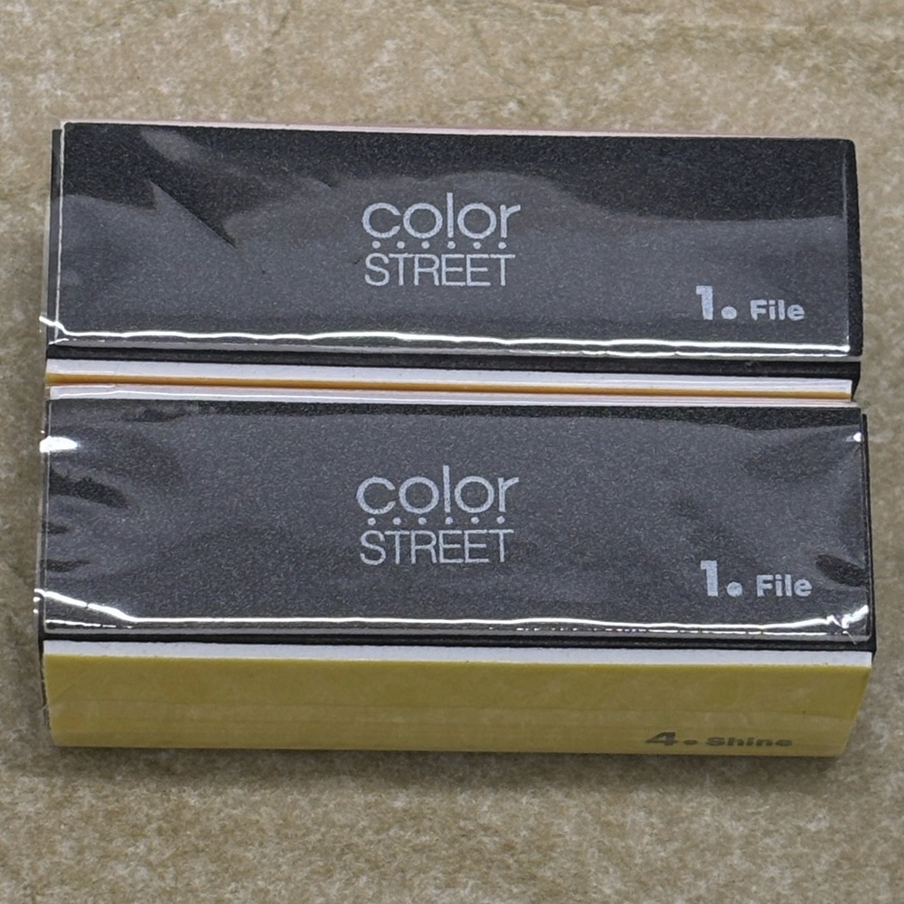 2 Color Street Nail Buffers